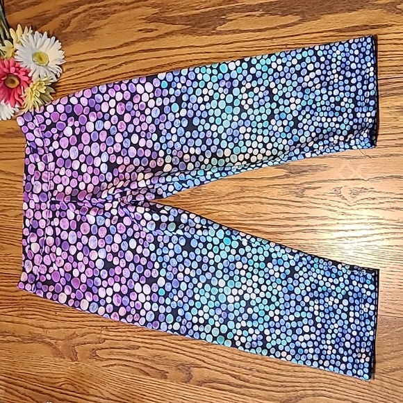 Justice Multicolored Capri Pants - Picture 3 of 6